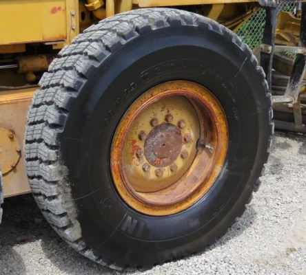 รถเกรด CATERPILLAR 140G ชั่วโมงน้อยซีเรียลสูง รถนอกนำเข้า จากอเมริกาสภาพดีมากๆๆๆ สมบูรณ์แบบ ติดต่อมานะ 085-9049669 รถเกรด CATERPILLAR 140G ชั่วโมงน้อยซีเรียลสูง รถนอกนำเข้า จากอเมริกาสภาพดีมากๆๆๆ สมบูรณ์แบบ ติดต่อมานะ 085-9049669