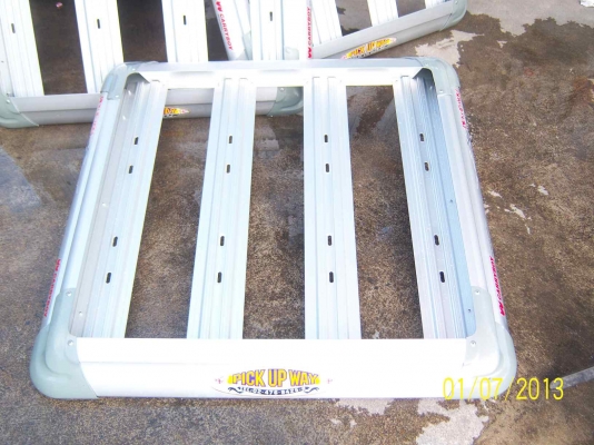 แร็คหลังคาแครี่บอย ขนาด 1 เมตร x 1 เมตร