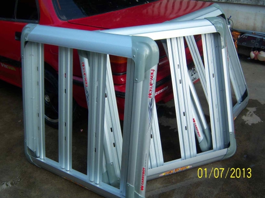 แร็คหลังคาแครี่บอย ขนาด 1 เมตร x 1 เมตร