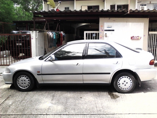 ขายCIVIC เกียร์ออโต้ พ.เพาเวอร์ ขับดีเหมือนรถใหม่ ซื้อใช้รับรองไม่มีผิดหวัง