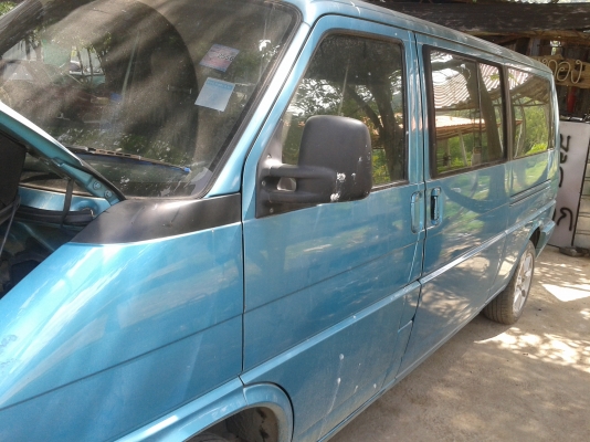 รถตู้โฟล์คคาลาเวล ปี1995