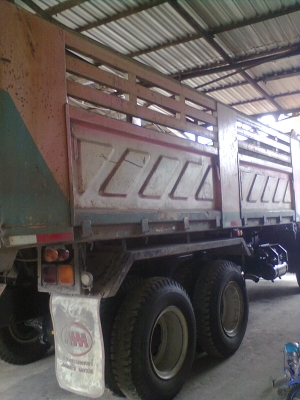 ขายรถบรรทุกดั้มFUSO627m6 ปี47