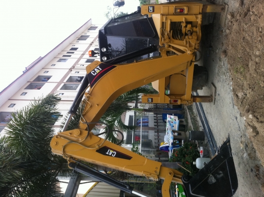 ขาย!!! Cat 428b 4*4  รถทำงานอยู่ เจ้าของขายเอง !!!!! 2เพลา!! ปากคีบ บูมสไลค์ ได้