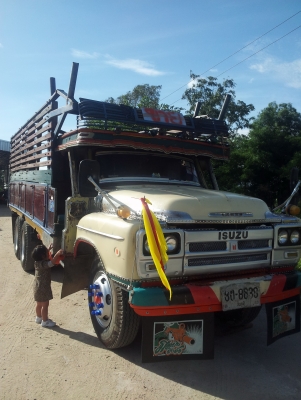 ขาย10ล้อ2เพลาใหญ่ ขาย10ล้อ2เพลาใหญ่