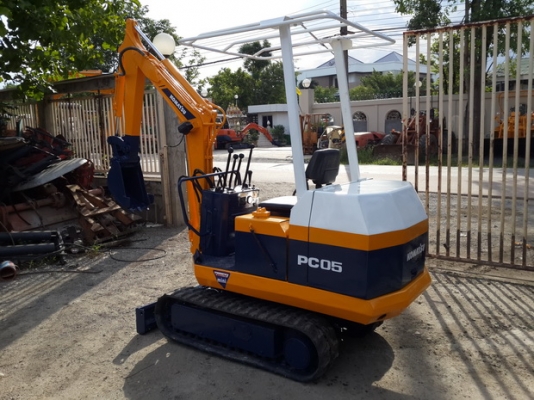 ขาย รถขุดเล็ก KOMATSU รุ่น PC05 แทร็กยาง มือสองญี่ปุ่น