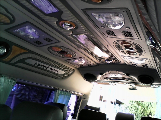 ขายรถตู้ NISSAN URVAN