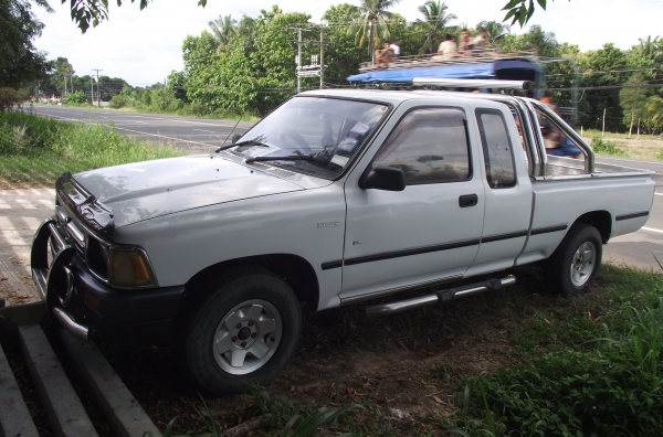 ขายด่วน toyota mighty x  สภาพสวย