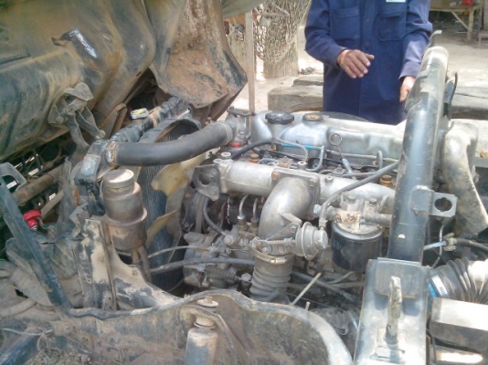 ขายรถหกล้อดั้มCANTER-110 สวยพร้อมใช้ ขายรถหกล้อดั้มCANTER-110 สวยพร้อมใช้