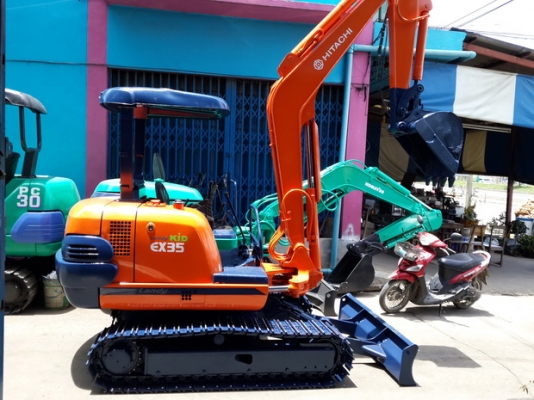 ขาย รถขุดเล็ก HITACHI รุ่น EX35 แทร็กเหล็ก มือสองญี่ปุ่น