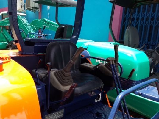 ขาย รถขุดเล็ก HITACHI รุ่น EX35 แทร็กเหล็ก มือสองญี่ปุ่น