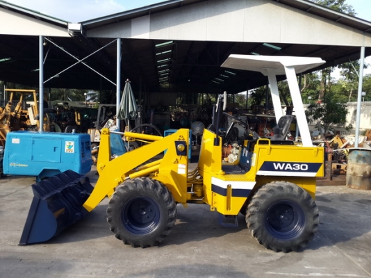 ขาย รถตัก KOMATSU รุ่น WA30-2- มือสองญี่ปุ่น