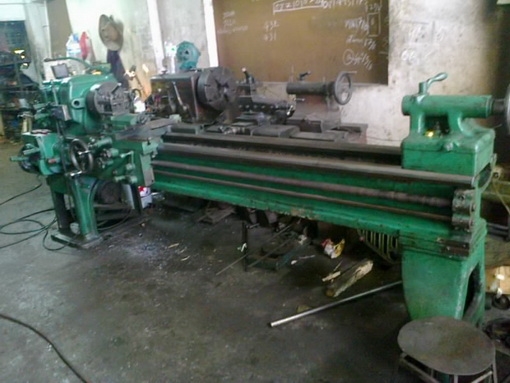 ขายครับขาย เครื่องกลึง 10 ฟุต 2 เพลา อังกฤษ พร้อมใช้ 95000 มีบริการจัดส่งทั่วประเทศ 0814583376 ,029945332 ช่างเอก
