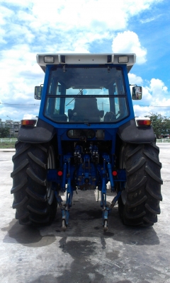 รถไถฟอร์ด 7810 สนใจติดต่อ 089-5285506