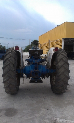 ฟอร์ด 5000 สนใจติดต่อ 089-5285506