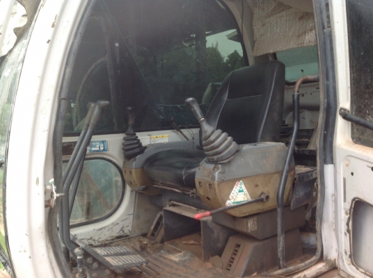 ขายด่วนรถแบบโฮ (KOBELCO) SK 60 มาร์ค 5 ขายด่วนรถแบบโฮ (KOBELCO) SK 60 มาร์ค 5