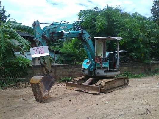 ขาย..รถขุด KOBELCO SK50 UR-2