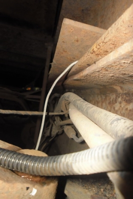 ***ขายแล้วครับขอบคุณ Truck2hand **ปรับราคา (เพิ่มรูปคัสซี) ขาย 6ล้อใหญ่ อดีตรถฉายหนัง ราคาเบาๆ ISUZU JCM 145HP เครื่อง6BB 145HP แห้งดี ไม่เยิ้มติดง่าย อึดทน ช่วงล่างแน่นคัสซีดี มีบวมช่วงปลายหลังหูแหนบหลังไปและบวมซับใน(ตามรูป)แต่ทั้งเส้นถือว่าดีช่วงกลางไปห