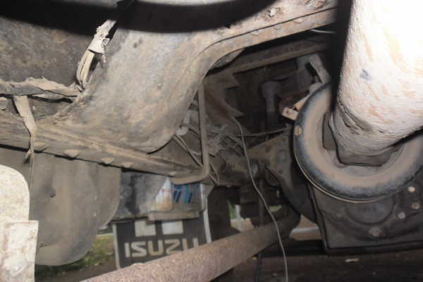 ***ขายแล้วครับขอบคุณ Truck2hand **ปรับราคา (เพิ่มรูปคัสซี) ขาย 6ล้อใหญ่ อดีตรถฉายหนัง ราคาเบาๆ ISUZU JCM 145HP เครื่อง6BB 145HP แห้งดี ไม่เยิ้มติดง่าย อึดทน ช่วงล่างแน่นคัสซีดี มีบวมช่วงปลายหลังหูแหนบหลังไปและบวมซับใน(ตามรูป)แต่ทั้งเส้นถือว่าดีช่วงกลางไปห