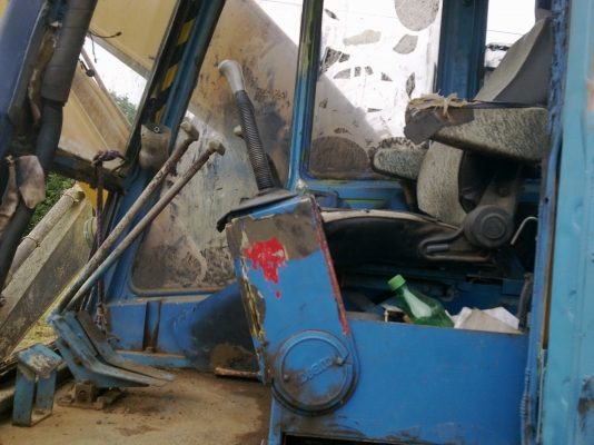 รถแมคโคร Kobelco Mark2 รถแมคโคร Kobelco Mark2