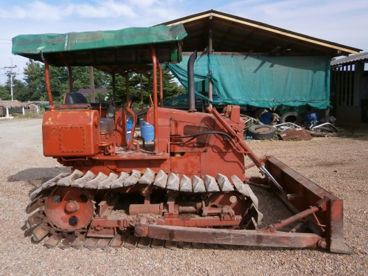 ขาย แทรคเตอร์ BD2F เก่าญี่ปุ่น ขาย แทรคเตอร์ BD2F เก่าญี่ปุ่น