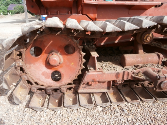 ขาย แทรคเตอร์ BD2F เก่าญี่ปุ่น ขาย แทรคเตอร์ BD2F เก่าญี่ปุ่น