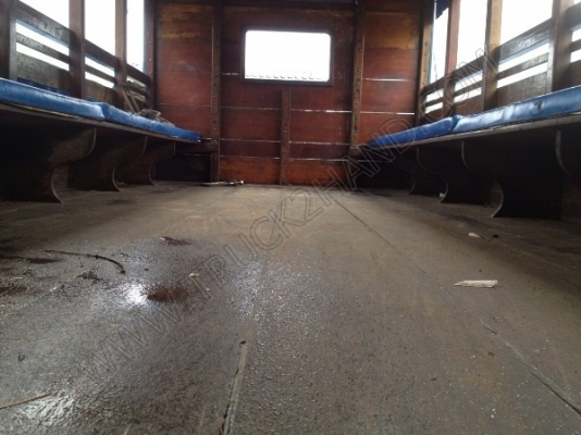 กระบะสองแถว สำหรับใส่รถโดยสารรูปทรงแบบสองแถวอันดามัน