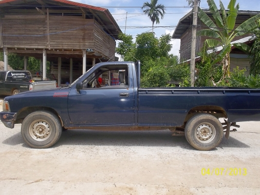 ขายรถTOYOTAกระบะตอนเดียว เครื่อง2L