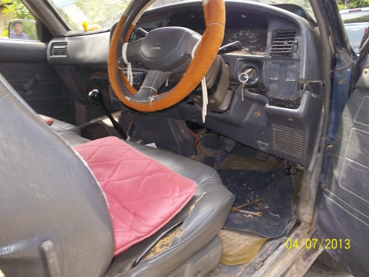 ขายรถTOYOTAกระบะตอนเดียว เครื่อง2L