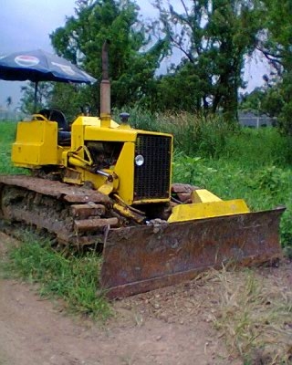 Komatsu D20P-5 ปรับ 6 ทิศทาง ช่วงล่างเต็ม