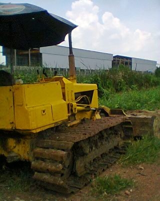 Komatsu D20P-5 ปรับ 6 ทิศทาง ช่วงล่างเต็ม