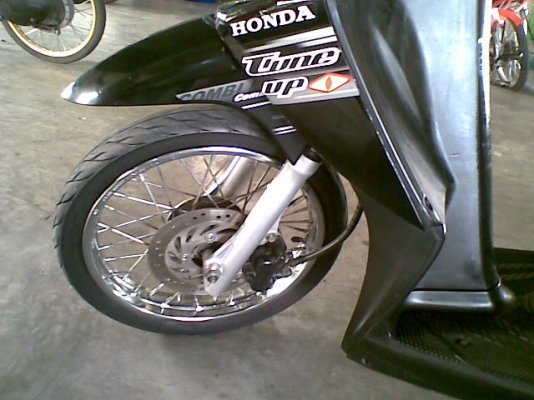 ขาย honda คลิก ปี50 สีดำ สภาพเดิมๆ ชุดสีสวย ล้อเดิม เครืองดี ทะเบียนเต็ม