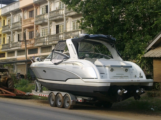 เรือยอร์ชFORMULA