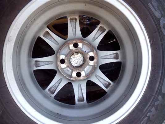 ล้อแม๊กซ์+ยาง Vios ขอบ 14 ปัดเงา+พร้อมน๊อต