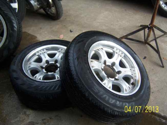 ขายแม็กขอบ 15x7.5   6รู  1ชุด