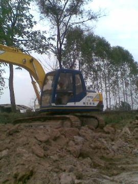ฝากขาย รถเก่านอก KOBELCO  SK120-3   081-7638504