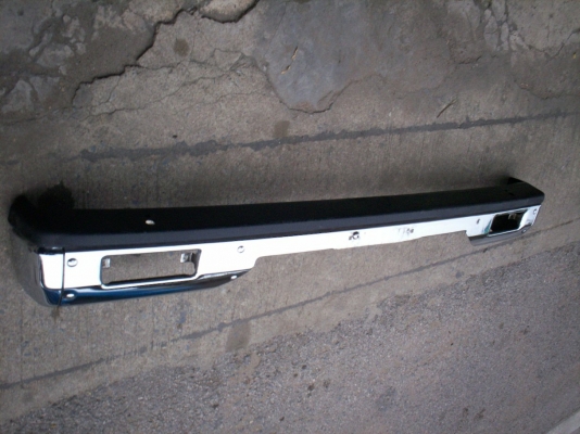 ขายกันชนหน้านิสสันเทอร์ราโน่ ชุบโครเมียม1,500บาท