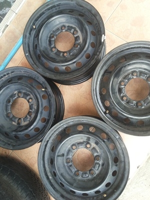 ขายล้อกะทะขอบ15    6 รู  (8 12/6SH)   1   ชุด