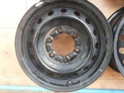 ขายล้อกะทะขอบ15    6 รู  (8 12/6SH)   1   ชุด