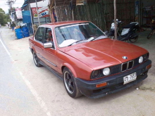 BMW E30