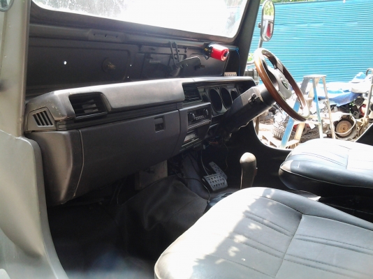 ขายรถจิ๊ปวิลลี่ สวยสุดๆ เกียร์ออร์โต้พวงมาลัยเพาเวอร์