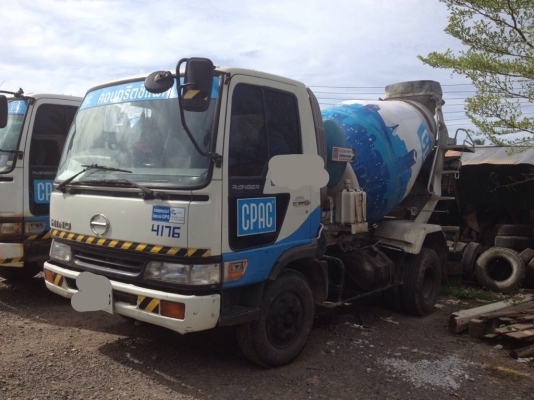 รถโม่6ล้อขนาด3คิว