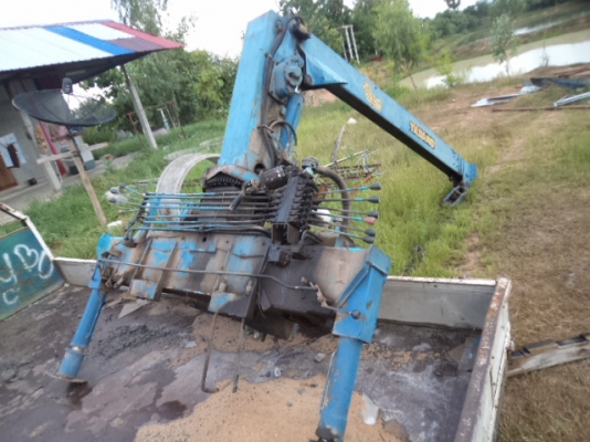 ขายเครน 3 ตันสภาพดีใช้งานทุกวัน  เพราะเอารถไปต่อดั้มเลยต้องการขายถูกๆๆ