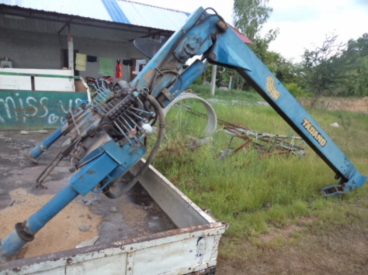 ขายเครน 3 ตันสภาพดีใช้งานทุกวัน  เพราะเอารถไปต่อดั้มเลยต้องการขายถูกๆๆ