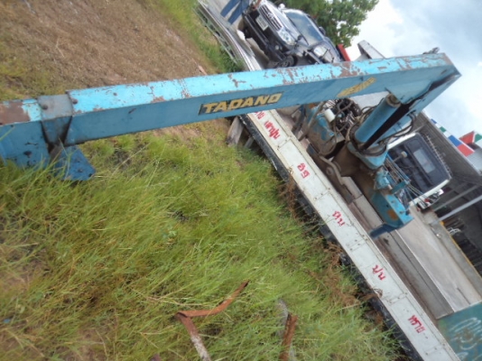 ขายเครน 3 ตันสภาพดีใช้งานทุกวัน  เพราะเอารถไปต่อดั้มเลยต้องการขายถูกๆๆ