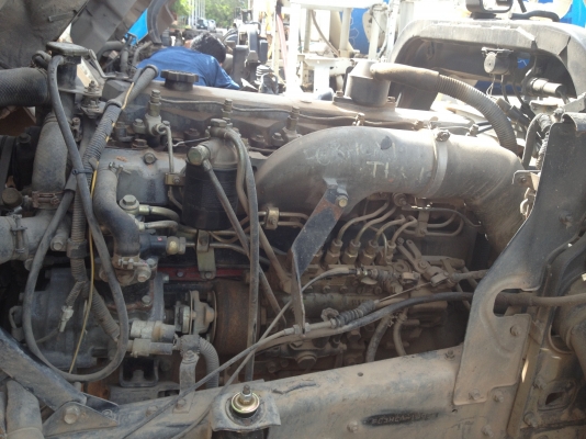 รถโม่ปูนยี่ห้อฮีโน่6ล้อ