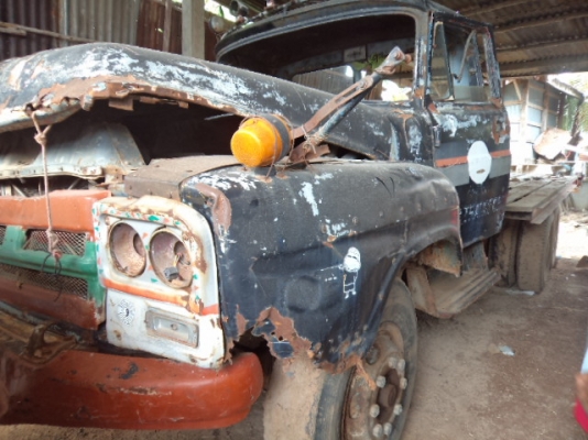 ขายรถ10ล้อเทเลอร์หัวยาวเข็น120 เครื่อง170แรงม้า รถใช้งานทุกวัน