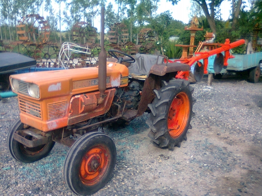 คูโบต้า L2201G สภาพเดิมใช้งานได้ปกติ เครื่อง เกียร์ดี