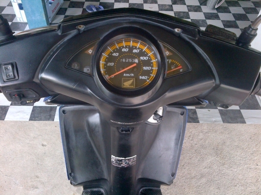 ขาย!ฮอนด้าคลิ๊ก ล้อแม็ก ปี50 รถเครื่องเดิมแน่นๆ  พร้อมใช้ ทะเบียน+เอกสารโอน ภาษีไม่หมด