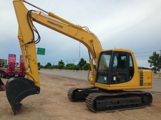 ขายรถแบคโฮ KOMATSU PC130-6 มี VDOครับ ระบบไฟฟ้าเต็ม รถนอกนำเข้าสภาพสวย สนใจติดต่อ 081-2990958 ขายรถแบคโฮ KOMATSU PC130-6 มี VDOครับ ระบบไฟฟ้าเต็ม รถนอกนำเข้าสภาพสวย สนใจติดต่อ 081-2990958