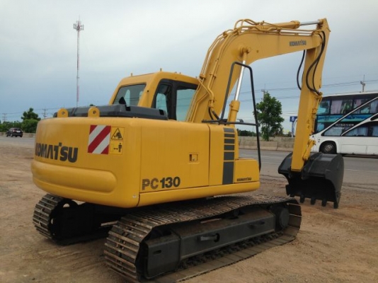 ขายรถแบคโฮ KOMATSU PC130-6 มี VDOครับ ระบบไฟฟ้าเต็ม รถนอกนำเข้าสภาพสวย สนใจติดต่อ 081-2990958 ขายรถแบคโฮ KOMATSU PC130-6 มี VDOครับ ระบบไฟฟ้าเต็ม รถนอกนำเข้าสภาพสวย สนใจติดต่อ 081-2990958